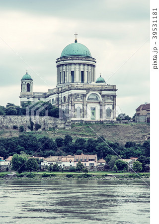 Basilica and Danube river in Esztergom, filter Basilica and Danube river in Esztergom, filter 39531181