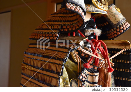 日本の鎧 39532520