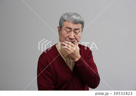 韓国人 高齢者 老人 39532823