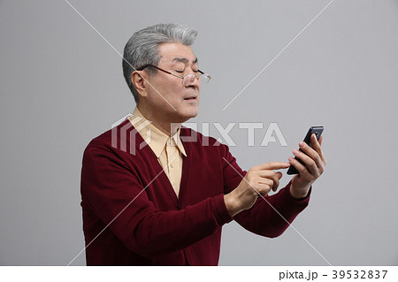 韓国人 高齢者 老人 39532837