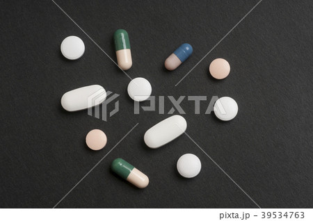 薬 薬 39534763