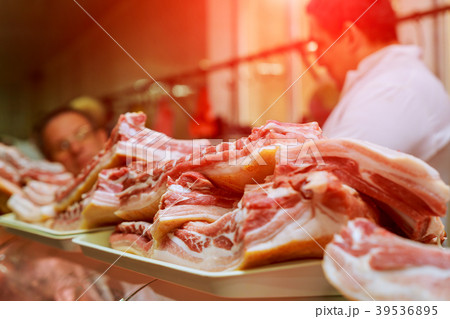 meat-packing plant sausage production 39536895