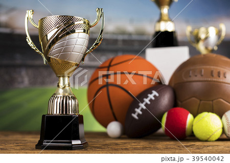 Winner trophy,  Sport equipment and balls 39540042