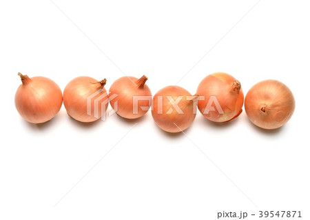 注意）背景の白に小キズ小ゴミが残ります。ペコロス（プチオニオン）、小型の玉ねぎ、野菜です。 39547871