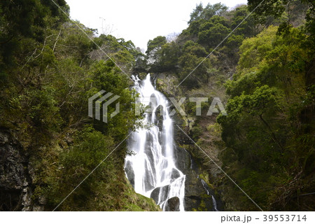 【岡山県　真庭市】神庭の滝（日本の滝百選） 39553714