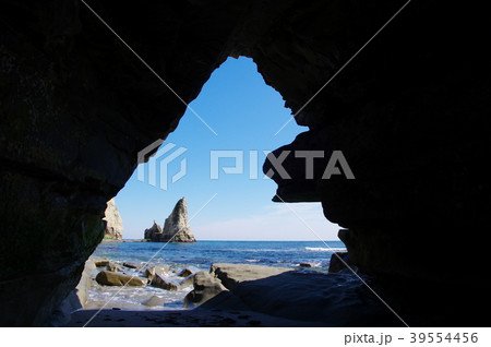 大波月海岸（千葉県御宿町） 39554456