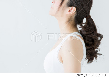 42,128 白人 横顔 女性 Stock Photos, High-Res Pictures, and