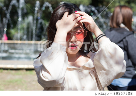 女性 メス 女の人 39557508