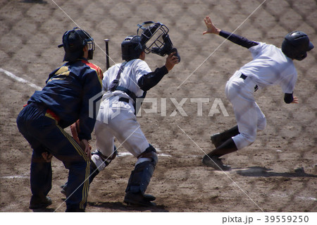 野球の練習試合、ヒット、バックネット裏 39559250