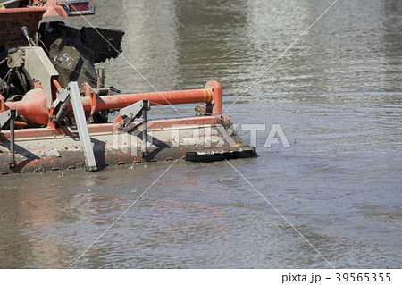 田起こし 39565355