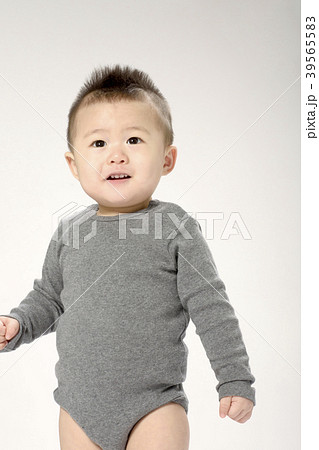 韓国人 笑顔 微笑 39565583