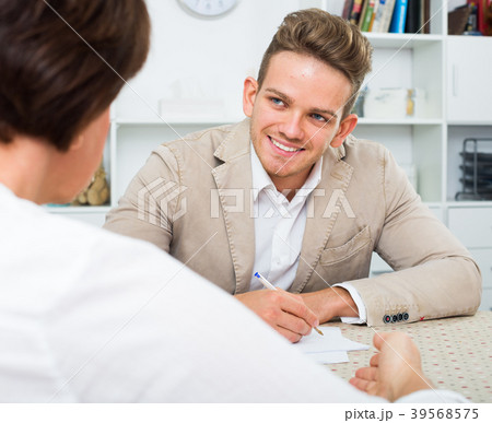 manager suggests elderly lady two-way deal manager suggests elderly lady two-way deal 39568575