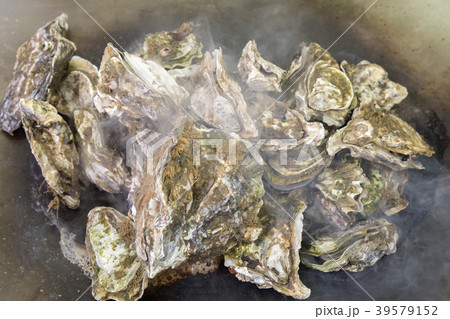 焼き牡蠣　牡蠣小屋イメージ 39579152