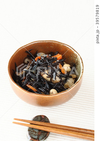 ヒジキの煮物 ヒジキの煮物 39579819