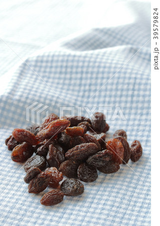 レーズン 39579824