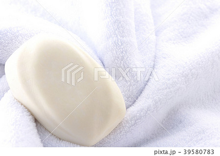 グルグルタオルと石鹸 39580783
