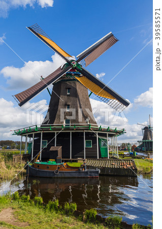Windmills in Zaanse Schans - Netherlands 39585571