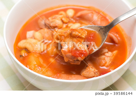 鶏肉のトマト煮込み 鶏肉のトマト煮込み 39586144