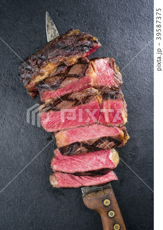 Barbecue Wagyu  Entrecote sliced  Barbecue Wagyu  Entrecote sliced  39587375