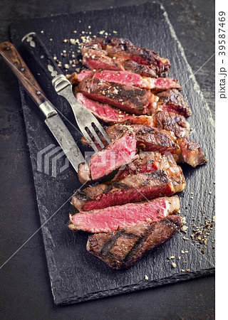 Barbecue Wagyu Tagliata di Manzo Entrecote 39587469