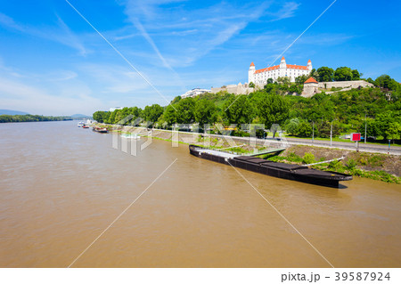 Castle in Bratislava, Slovakia 39587924
