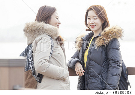 友達 友人 女性 39589508