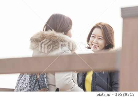 友達 友人 女性 39589515