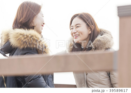 カップル 友達 友人 39589617