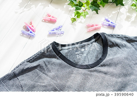 洗いたてのシャツ 39590640