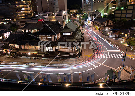愛媛 道後温泉の夜景 愛媛 道後温泉の夜景 39601896