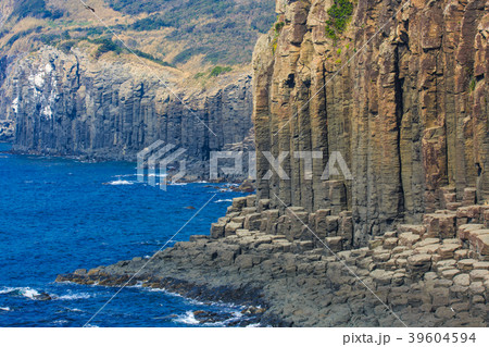 塩俵の断崖 長崎県平戸市生月島 の写真素材