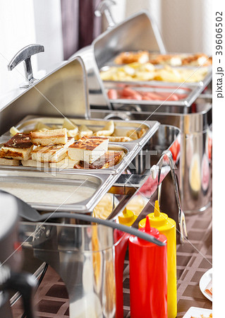 Buffet heated trays ready for service. Breakfast 39606502
