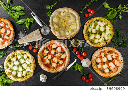 ホームメイドピザ Italian home-made pizza ホームメイドピザ Italian home-made pizza 39608909