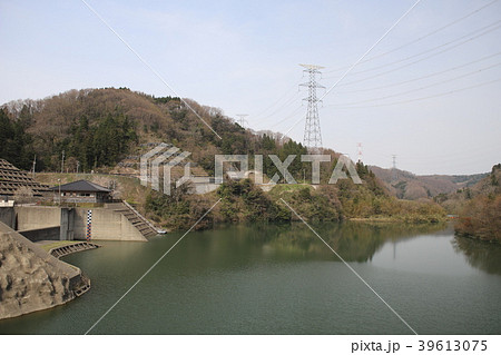 四月の医王ダム 四月の医王ダム 39613075