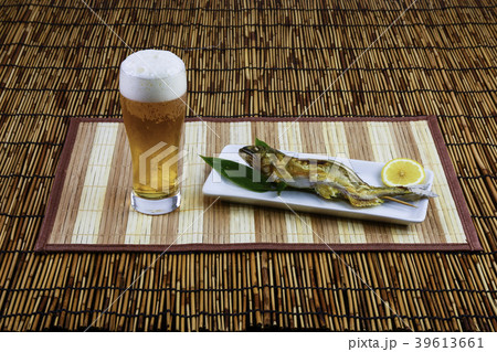 ビールと鮎の塩焼き 39613661