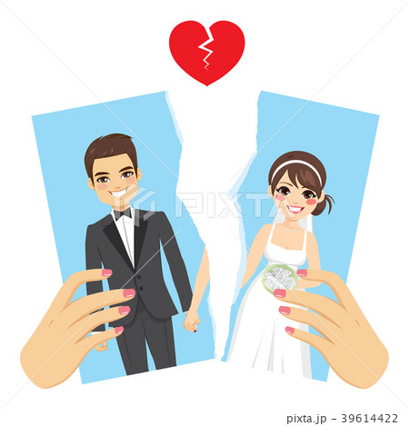 Ripped Photo Divorce Concept 39614422