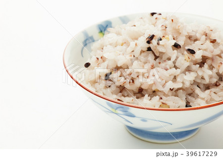 古代米と白米を合わせて炊いたご飯 古代米と白米を合わせて炊いたご飯 39617229