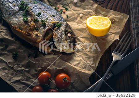 Gilthead seabream(Sparus aurata) baked in the oven 39622129