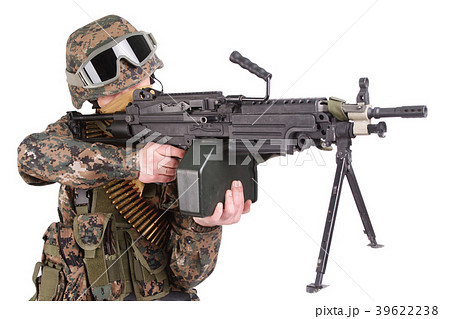 US MARINES with M249 machine gun 39622238