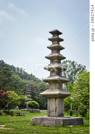 石塔 トップ タワー 39627414