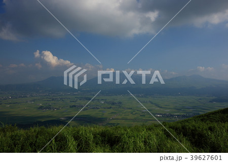 大観峰より 大観峰より 39627601