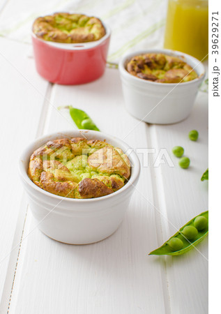 Peas souffle 39629271