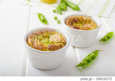 Peas souffle Peas souffle 39629272