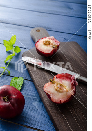 Fresh nectarines stock image. Image of fruit, dessert - 3768533