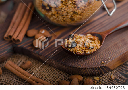 Baked granola with berries Baked granola with berries 39630708