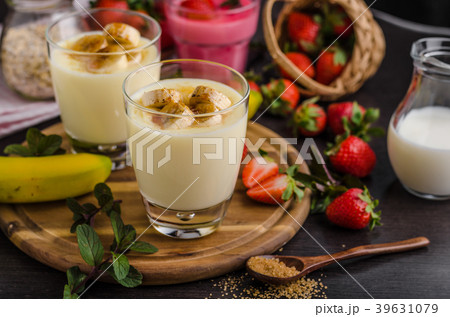 Banana puddink photo Banana puddink photo 39631079
