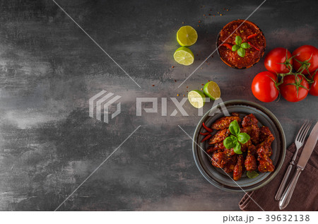 Chicken wings hot sauce 39632138