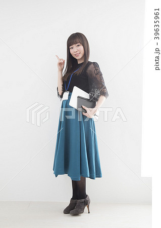 若い女性 39635961