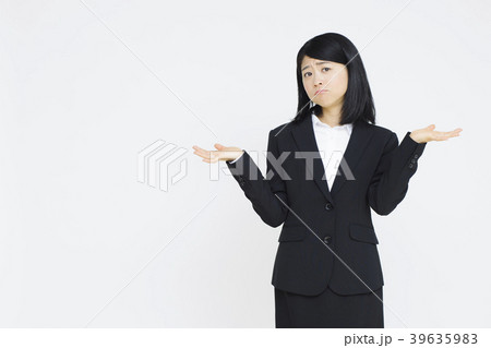 若いビジネスウーマン ビジネス 若いビジネスウーマン ビジネス 39635983