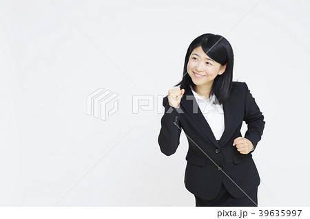 若いビジネスウーマン ビジネス 若いビジネスウーマン ビジネス 39635997